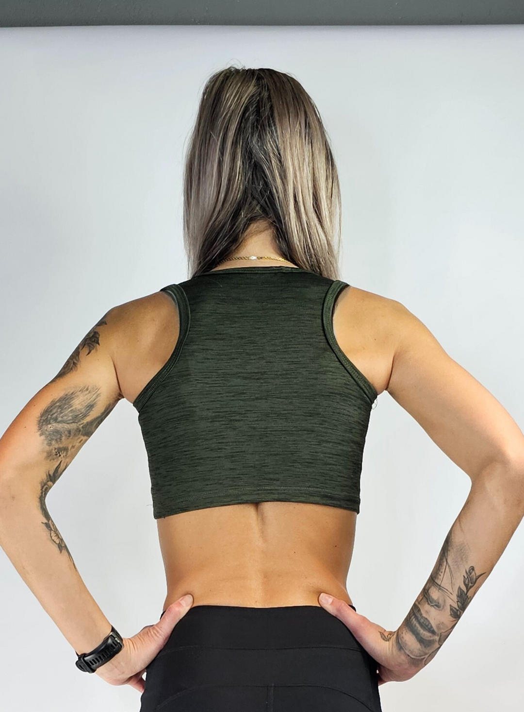 Suplex top with zipper