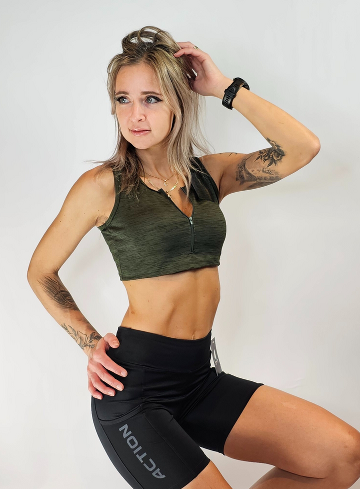 Suplex top with zipper